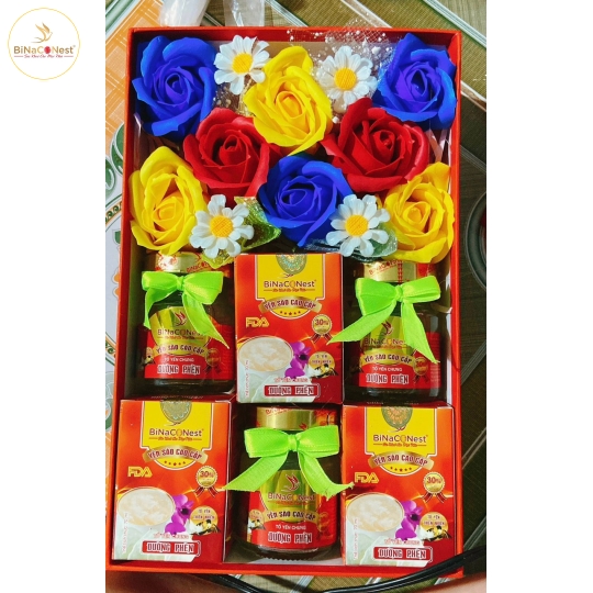 SET QUÀ HỘP HOA NGÀY LỄ